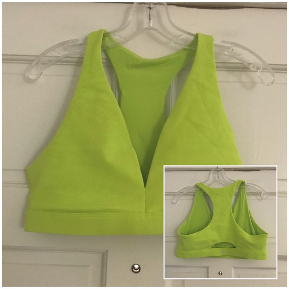 MUSCLE NATION Ribbed Deep V Bra